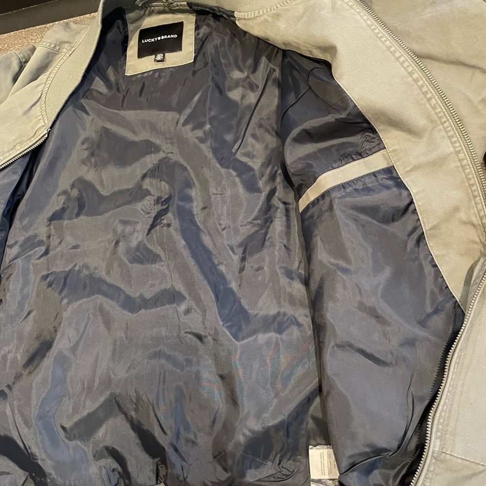 Lucky Brand Men’s Green Bomber Jacket Size: Medium - Picture 9 of 11